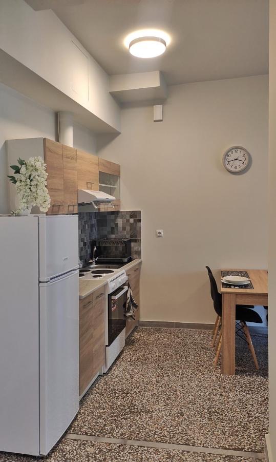 Garnet2 Apartment Kalamata Luaran gambar